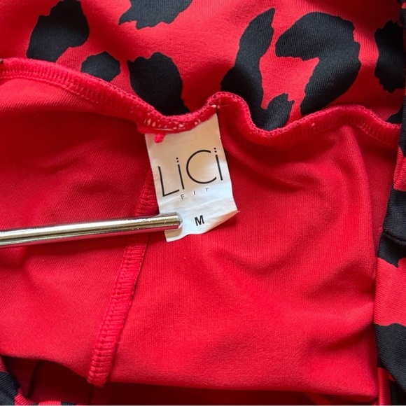 LICI FIT Red Leopard Print High Waist Biker Shorts – Size M - Picture 9 of 12